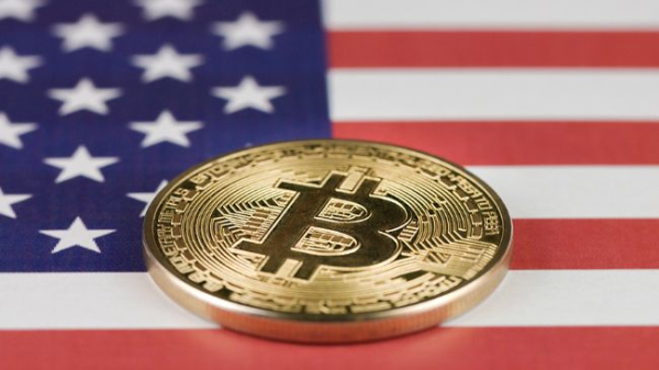 CEO BlackRock: суверенные фонды скупают биткоин после проседания цены CEO BlackRock: суверенные фонды скупают биткоин после проседания цены